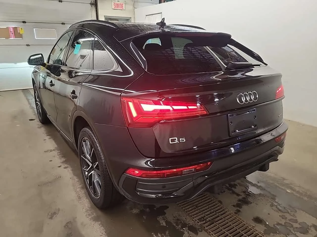 Audi Q5 Sportback * 45TFSI * TECHNIK * CARFAX * - автомобили, коли, обяви за нови и употребявани 2