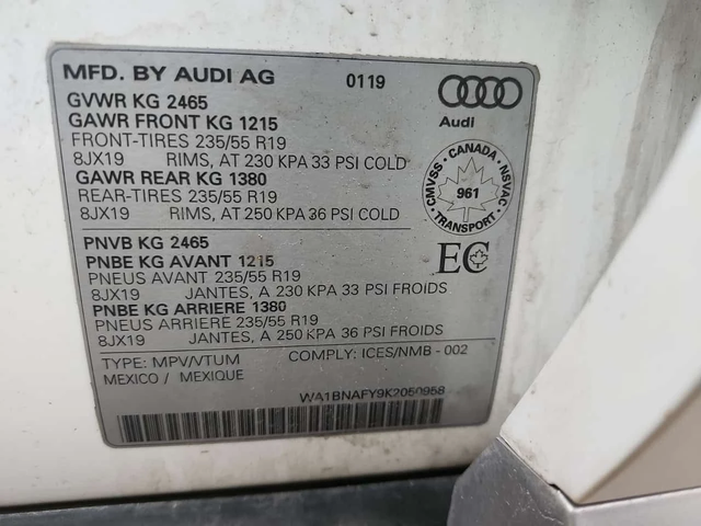 Audi Q5 Progressiv/CARFAX/Панорама/Памет/Подгрев/2 КЛЮЧА - автомобили, коли, обяви за нови и употребявани 14