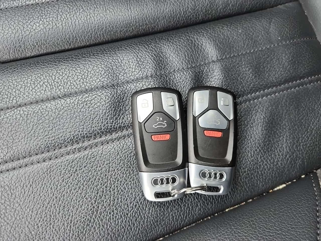 Audi Q5 Progressiv/CARFAX/Панорама/Памет/Подгрев/2 КЛЮЧА - автомобили, коли, обяви за нови и употребявани 7