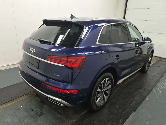 Audi Q5 PROGRESSIV| PANO| ПОДГРЕВИ| LANE ASSIST| 2 КЛЮЧА| - автомобили, коли, обяви за нови и употребявани 2