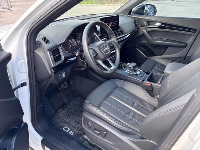 Audi Q5 * Komfort * CARFAX * BLIND SPOT * KEYLESS * КЛИП * - автомобили, коли, обяви за нови и употребявани 4