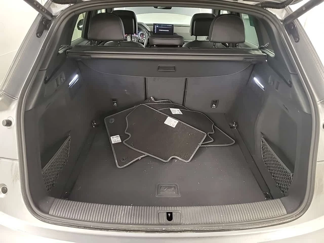 Audi Q5 45TFSI QUATTRO * CARFAX * Без инциденти * От VW * - автомобили, коли, обяви за нови и употребявани 12