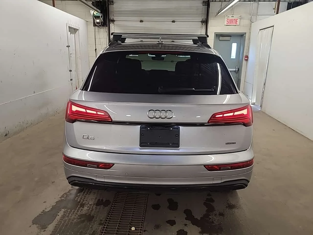 Audi Q5 45TFSI QUATTRO * CARFAX * Без инциденти * От VW * - автомобили, коли, обяви за нови и употребявани 4