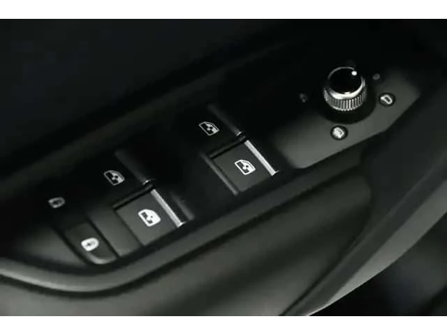 Audi Q5 * Technik / S Line Black Package / ОБДУХВАНЕ/ B&O - автомобили, коли, обяви за нови и употребявани 12