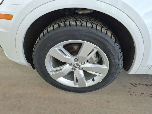 Audi Q5 Technik/CARFAX/ДИСТРОНИК/360 КАМ/ПАНО/2 КЛЮЧА - автомобили, коли, обяви за нови и употребявани 7