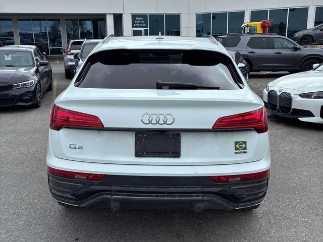 Audi Q5 Progressiv S LINE/ПАНОРАМА/ДИСТРОНИК/360 - автомобили, коли, обяви за нови и употребявани 4
