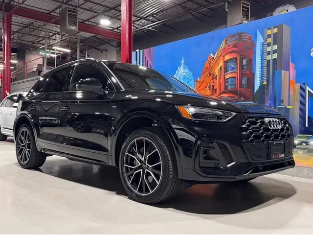 Audi Q5 QUATTRO * S Line Black Pckg * ПАНОРАМА * CARFAX - автомобили, коли, обяви за нови и употребявани 1