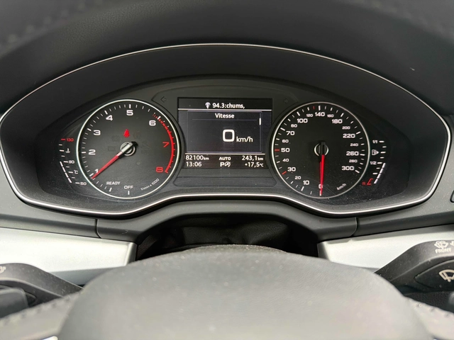 Audi Q5 Komfort * Keyless * CARFAX * АВТО КРЕДИТ * - автомобили, коли, обяви за нови и употребявани 10