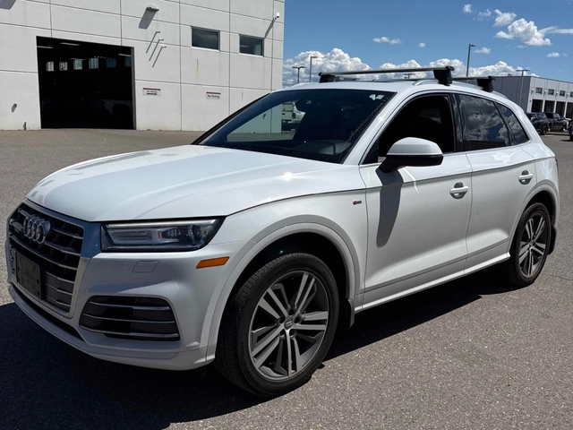 Audi Q5 PROGRESSIV / CARFAX - автомобили, коли, обяви за нови и употребявани 0