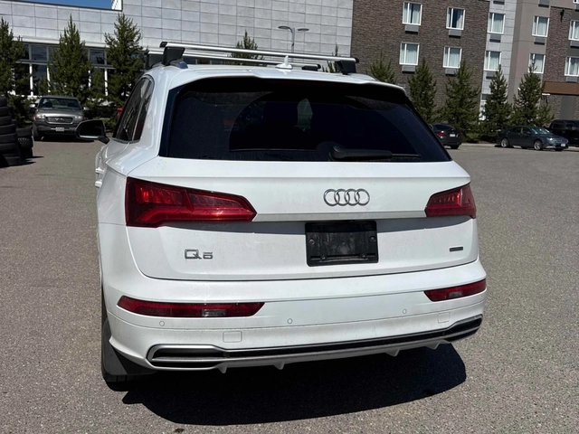 Audi Q5 PROGRESSIV / CARFAX - автомобили, коли, обяви за нови и употребявани 3