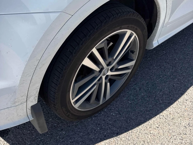 Audi Q5 PROGRESSIV / CARFAX - автомобили, коли, обяви за нови и употребявани 4