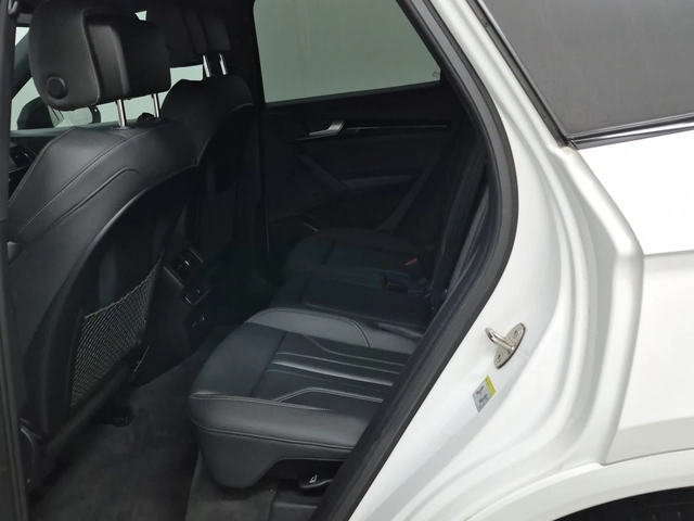 Audi Q5 Progressiv * Keyless * CARFAX * АВТО КРЕДИТ * - автомобили, коли, обяви за нови и употребявани 9