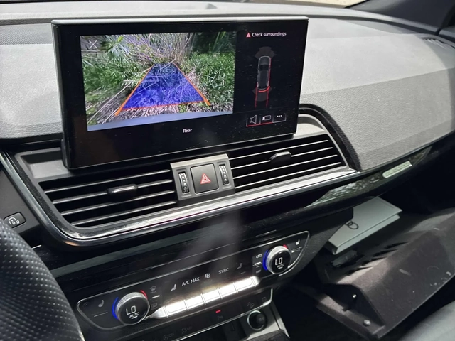 Audi Q5 Progressiv * Keyless * CARFAX * АВТО КРЕДИТ * - автомобили, коли, обяви за нови и употребявани 11