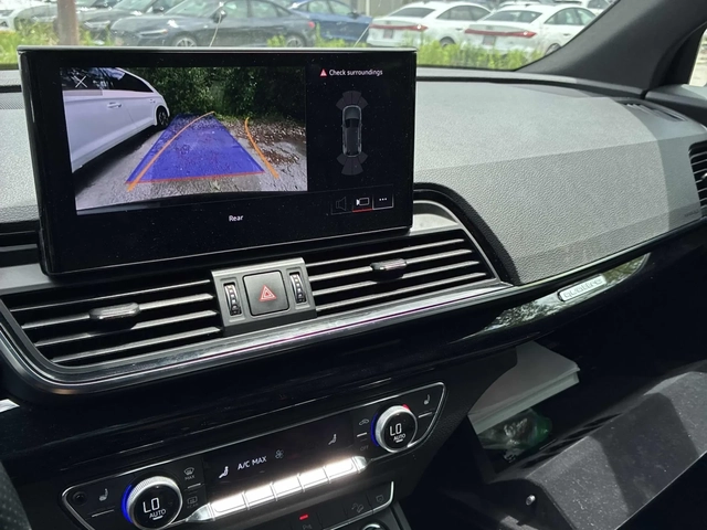 Audi Q5 Progressiv * CARFAX * АВТО КРЕДИТ * - автомобили, коли, обяви за нови и употребявани 12