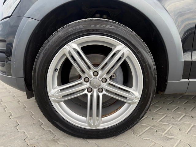 Audi Q5 3.0TDI 240 ks Quattro AVUS Собствен лизинг !!! - автомобили, коли, обяви за нови и употребявани 8