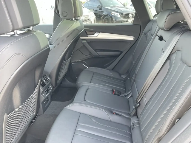 Audi Q5 - автомобили, коли, обяви за нови и употребявани 12