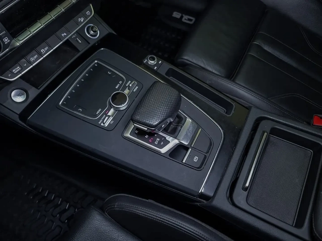 Audi Q5 - автомобили, коли, обяви за нови и употребявани 14
