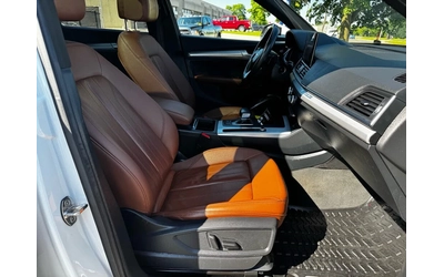 Audi Q5 45 TFSI Quattro* S-Line* 360 CAM* PANORAMA* - автомобили, коли, обяви за нови и употребявани 9