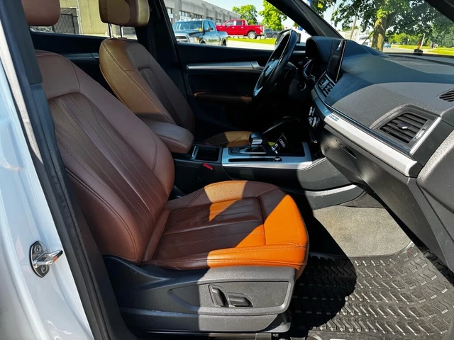 Audi Q5 45 TFSI Quattro* S-Line* 360 CAM* PANORAMA* - автомобили, коли, обяви за нови и употребявани 9