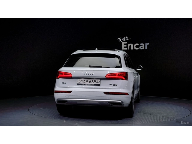 Audi Q5 45 TFSI QUATTRO PREMIUM - автомобили, коли, обяви за нови и употребявани 3