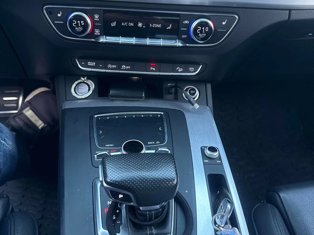 Audi Q5 SLINE* 360* DISTRONIC* ДИГ.ТАБЛО* BANG&OLUFSEN - автомобили, коли, обяви за нови и употребявани 13