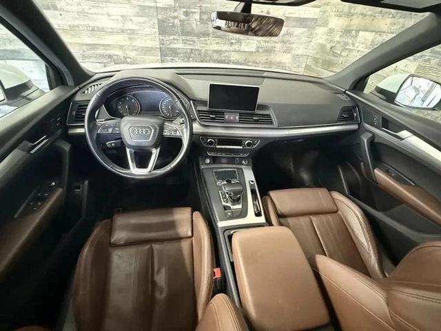 Audi Q5 Premium Plus* QUATTRO* ОБДУХВАНЕ* ПАНО* - автомобили, коли, обяви за нови и употребявани 3