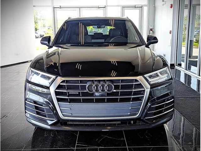 Audi Q5 2.0 TFSI quattro Technik| Panorama| BlindSpot| Cam - автомобили, коли, обяви за нови и употребявани 2