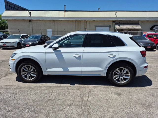 Audi Q5 45 TFSI quattro Premium | Камера | Memory | - автомобили, коли, обяви за нови и употребявани 4