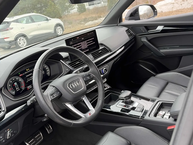 Audi Q5 Progressiv / Black Optics / S line / - автомобили, коли, обяви за нови и употребявани 4
