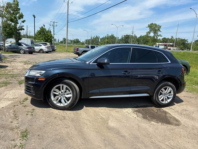 Audi Q5 Komfort Quattro - автомобили, коли, обяви за нови и употребявани 2