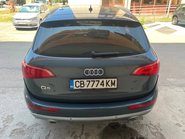 Audi Q5 3.0TDI 4x4 - автомобили, коли, обяви за нови и употребявани 4