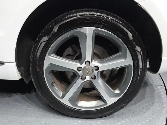 Audi Q5 3.0 TDI Quattro - автомобили, коли, обяви за нови и употребявани 4
