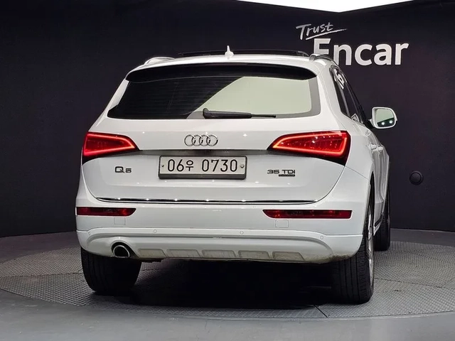 Audi Q5 3.0 TDI Quattro - автомобили, коли, обяви за нови и употребявани 3