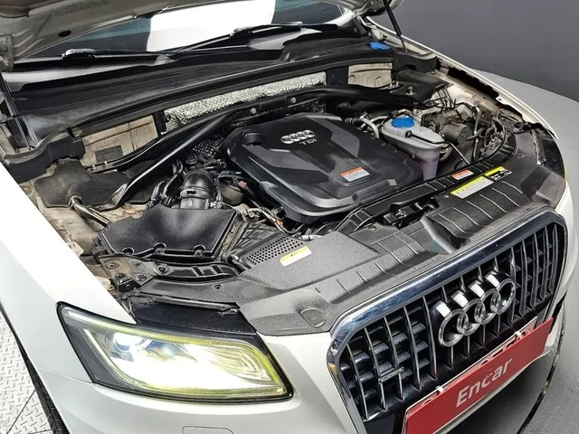 Audi Q5 3.0 TDI Quattro - автомобили, коли, обяви за нови и употребявани 5