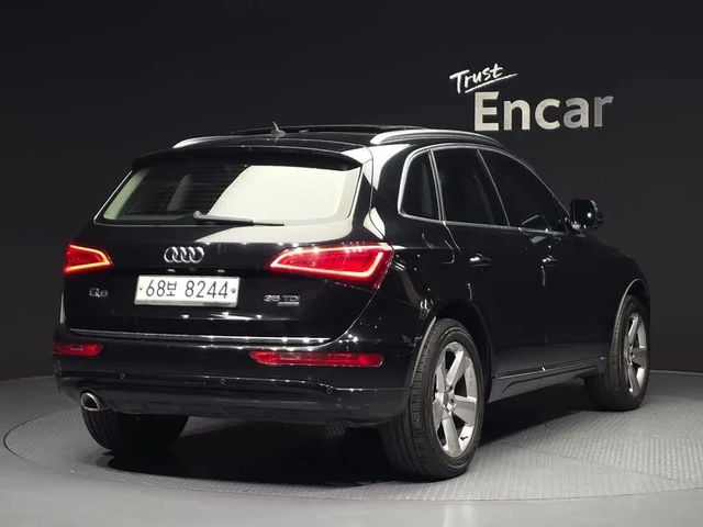 Audi Q5 3.0 TDI Quattro - автомобили, коли, обяви за нови и употребявани 1