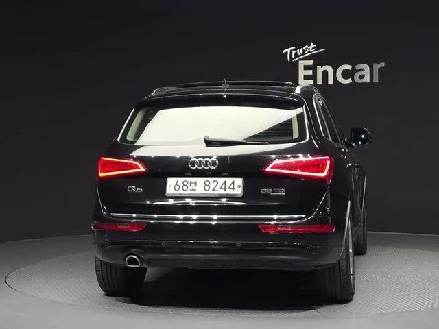 Audi Q5 3.0 TDI Quattro - автомобили, коли, обяви за нови и употребявани 3