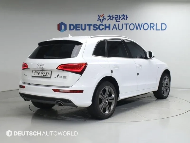 Audi Q5 3.0 TDI Quattro - автомобили, коли, обяви за нови и употребявани 1