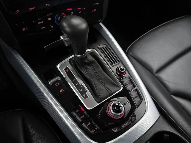 Audi Q5 3.0 TDI Quattro - автомобили, коли, обяви за нови и употребявани 8