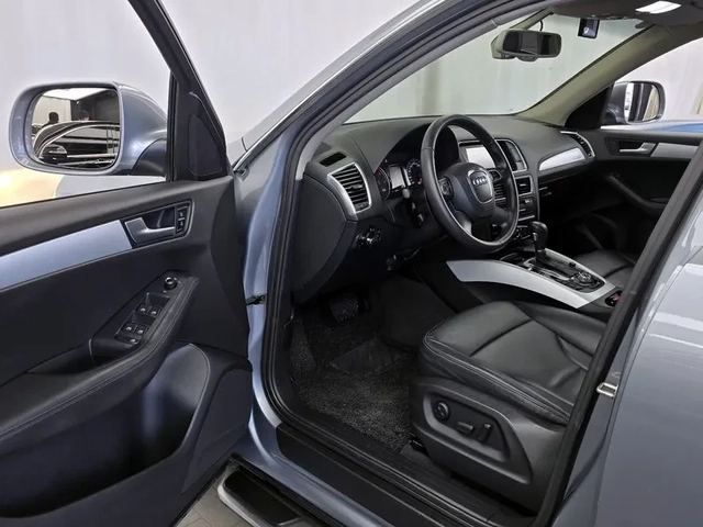 Audi Q5 3.0 TDI Quattro - автомобили, коли, обяви за нови и употребявани 9