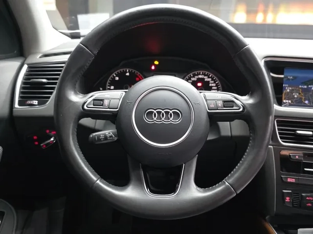 Audi Q5 3.0 TDI Quattro - автомобили, коли, обяви за нови и употребявани 12