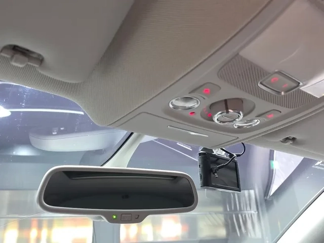 Audi Q5 3.0 TDI Quattro - автомобили, коли, обяви за нови и употребявани 15