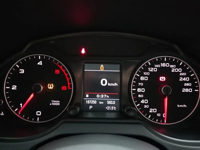 Audi Q5 3.0 TDI Quattro - автомобили, коли, обяви за нови и употребявани 7