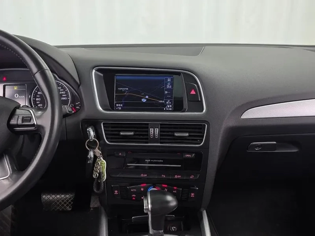 Audi Q5 2.0 TDI Quattro - автомобили, коли, обяви за нови и употребявани 13