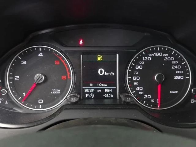 Audi Q5 2.0 TDI Quattro - автомобили, коли, обяви за нови и употребявани 7