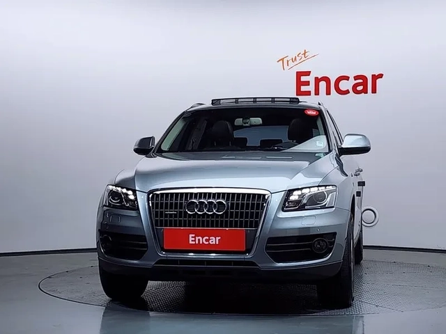 Audi Q5 2.0 TDI Quattro - автомобили, коли, обяви за нови и употребявани 2