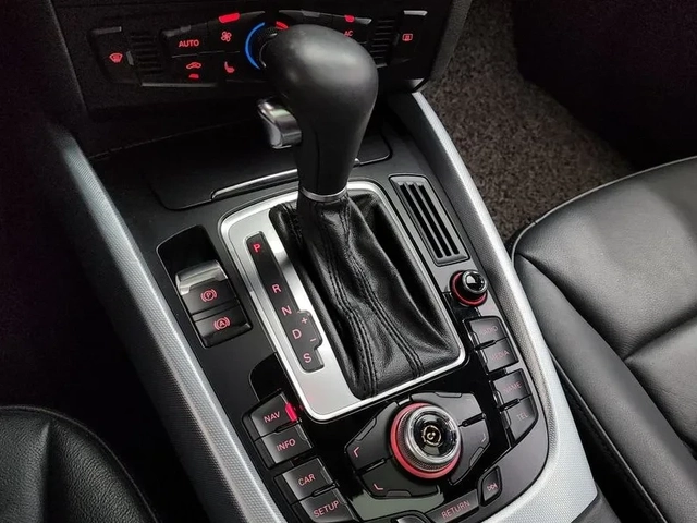 Audi Q5 2.0 TDI Quattro - автомобили, коли, обяви за нови и употребявани 8