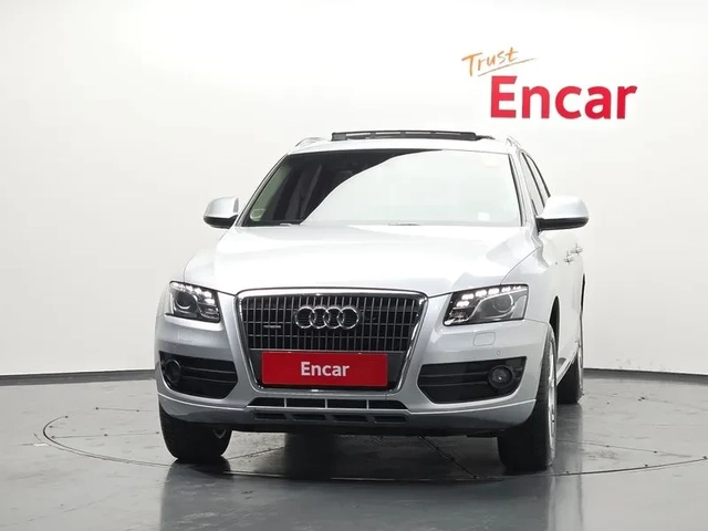 Audi Q5 2.0 TDI Quattro - автомобили, коли, обяви за нови и употребявани 2