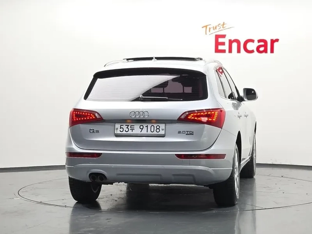 Audi Q5 2.0 TDI Quattro - автомобили, коли, обяви за нови и употребявани 3