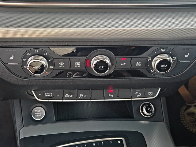 Audi Q5 S-LINE/AIR/DIGITAL/DISTRONIC/ПОДГРЕВ/SIDE AS/LIZIN - автомобили, коли, обяви за нови и употребявани 10