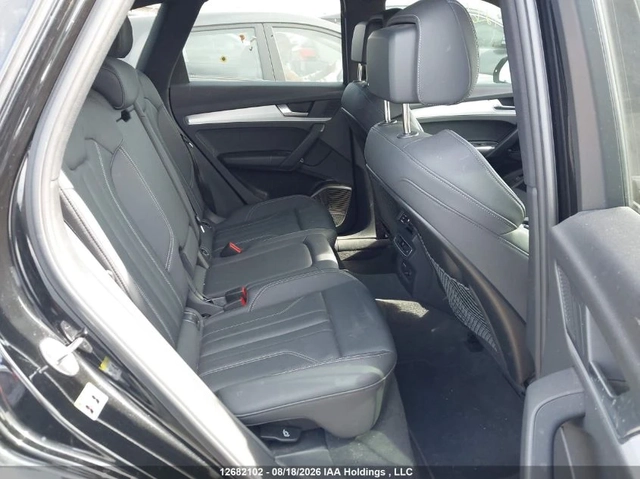 Audi Q5 TECHNIK - автомобили, коли, обяви за нови и употребявани 10